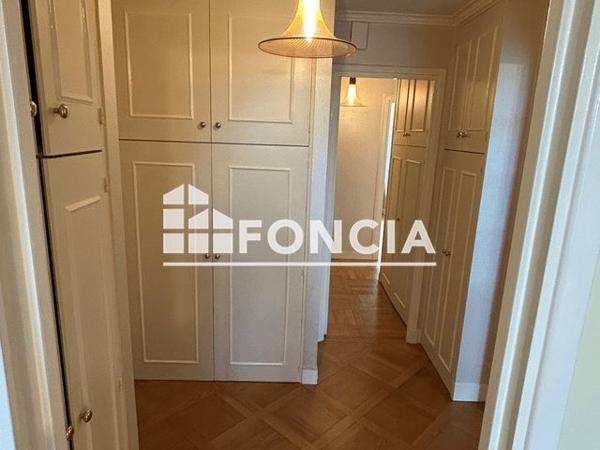 Location Appartement 3 pièces 75.36 m² - 23 RUE BERTRON Sceaux 92330