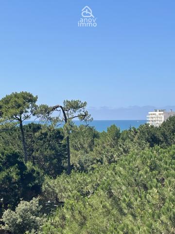 Appartement
                                                                                                                                                                                                                                                                                                                        2 pièce(s)                                                                                                                                                                                                          1 chambre(s)                                                                                                                                                                                                          42.02  m²