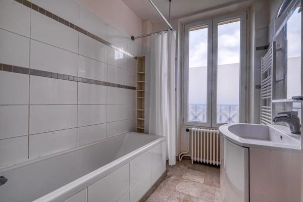 Deux Maisons Indépendantes proche Chantilly