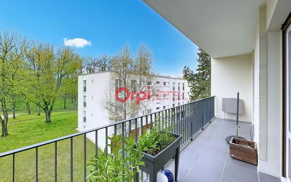 Appartement à vendre    4 pièces • 98 m2 Senlis