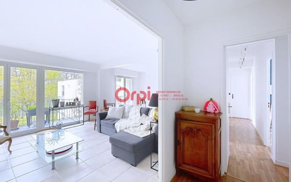 Appartement à vendre    4 pièces • 98 m2 Senlis