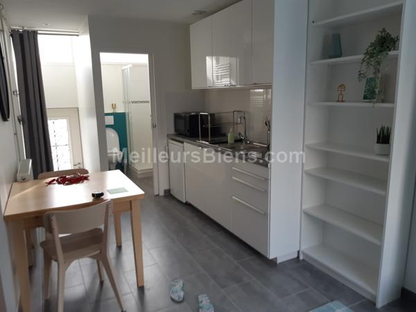 Colombes-Hoche : Maison familiale avec beau jardin et studio indépendant
