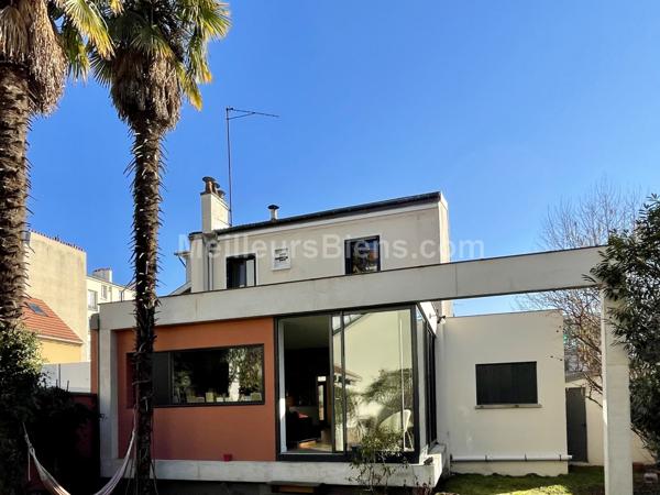 Colombes-Hoche : Maison familiale avec beau jardin et studio indépendant