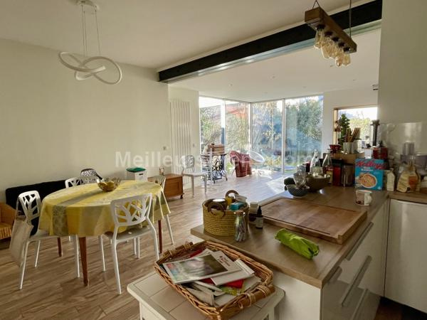 Colombes-Hoche : Maison familiale avec beau jardin et studio indépendant