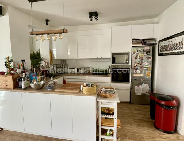 Colombes-Hoche : Maison familiale avec beau jardin et studio indépendant