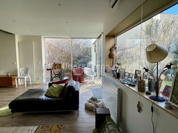 Colombes-Hoche : Maison familiale avec beau jardin et studio indépendant