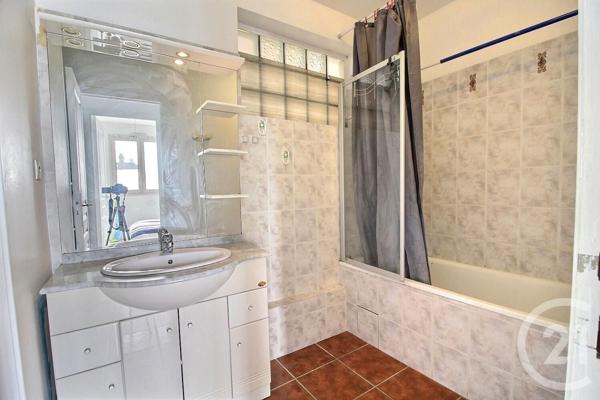 Appartement F4 à vendre  4 pièces - 82,51 m2 CHATEAU THIERRY - 02