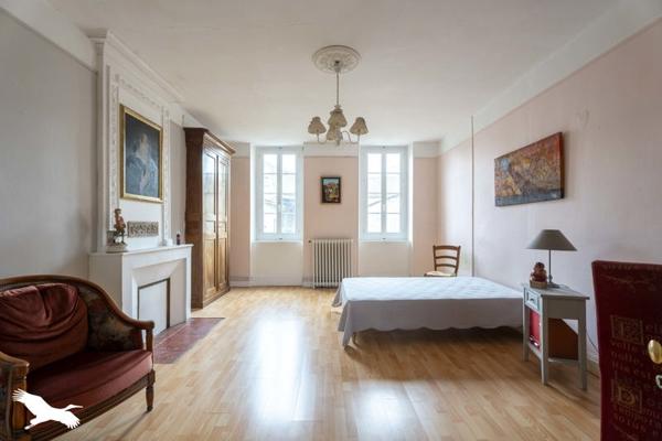 Maison à vendre |  Brossac |  6 pièces | 174 m²