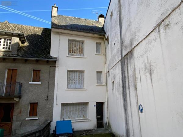 Immeuble à vendre à Saint-Cernin dans le Cantal (15310), ref : 15061-926098