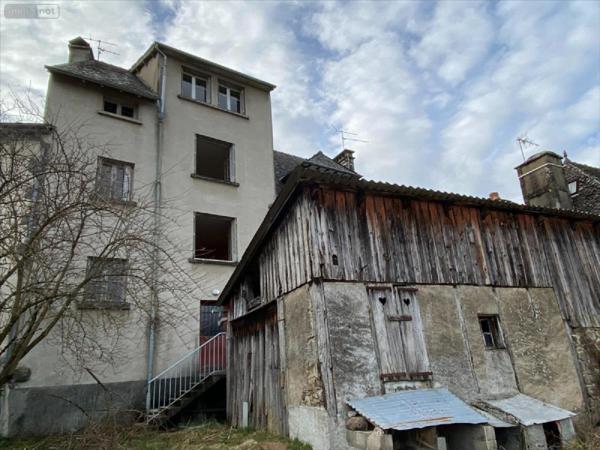 Immeuble à vendre à Saint-Cernin dans le Cantal (15310), ref : 15061-926098
