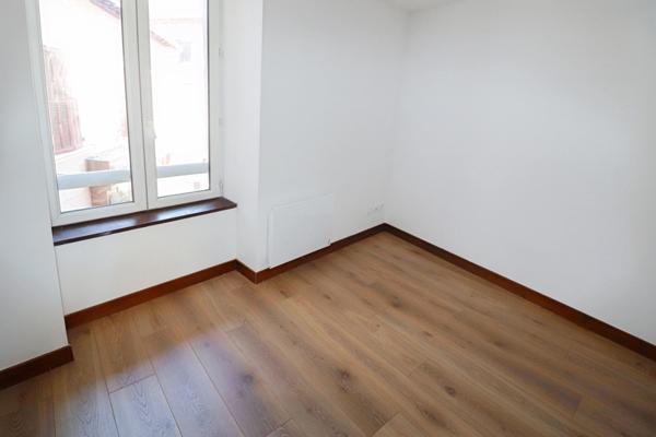 Immeuble 13 pièces 258m²