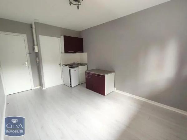 Appartement à louer 1 pièce 17.15m² Besançon (25000)