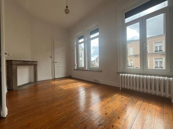 A LOUER : T3 à LILLE • Wazemmes • 1 140 € CC • Réf. 1478-01