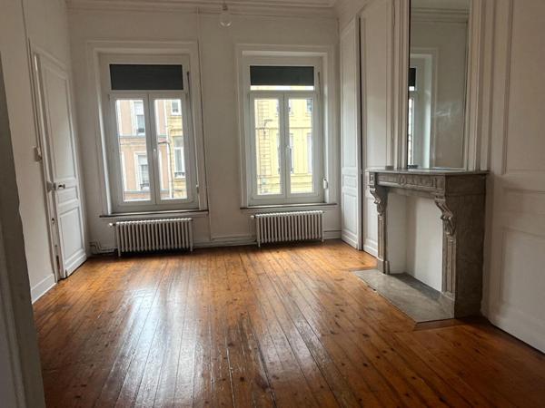 A LOUER : T3 à LILLE • Wazemmes • 1 140 € CC • Réf. 1478-01