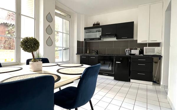 Appartement à vendre    3 pièces • 63 m2 Levallois-Perret