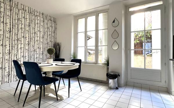 Appartement à vendre    3 pièces • 63 m2 Levallois-Perret