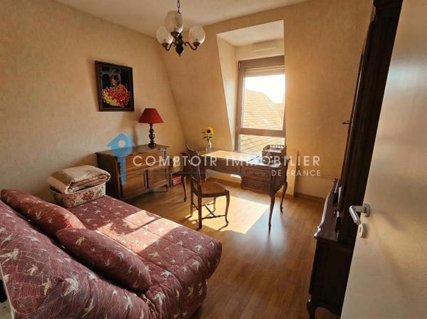 Appartement
                                                                                                                                                                                                                                                                                                                        3 pièce(s)                                                                                                                                                                                                          2 chambre(s)                                                                                                                                                                                                          82  m²
