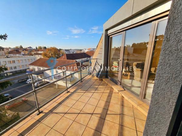 Appartement
                                                                                                                                                                                                                                                                                                                        3 pièce(s)                                                                                                                                                                                                          2 chambre(s)                                                                                                                                                                                                          82  m²
