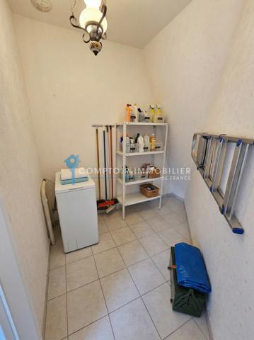 Appartement
                                                                                                                                                                                                                                                                                                                        3 pièce(s)                                                                                                                                                                                                          2 chambre(s)                                                                                                                                                                                                          82  m²