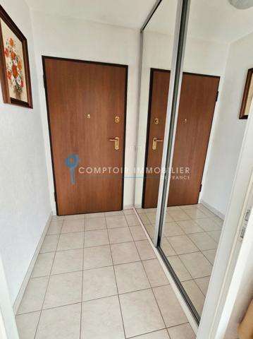 Appartement
                                                                                                                                                                                                                                                                                                                        3 pièce(s)                                                                                                                                                                                                          2 chambre(s)                                                                                                                                                                                                          82  m²
