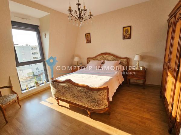Appartement
                                                                                                                                                                                                                                                                                                                        3 pièce(s)                                                                                                                                                                                                          2 chambre(s)                                                                                                                                                                                                          82  m²