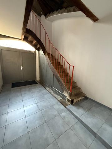 Appartement type loft La Roche Sur Yon 1 pièce(s) 34.95 m2