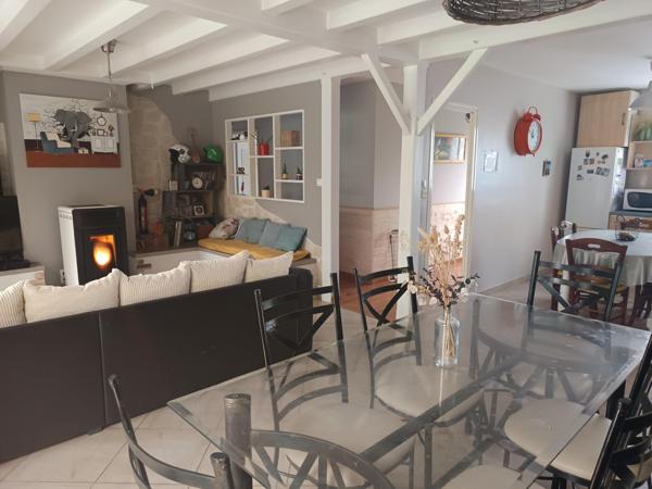 Très belle maison contemporaine à proximité des services et dans un cadre apaisant