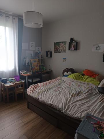 Très belle maison contemporaine à proximité des services et dans un cadre apaisant