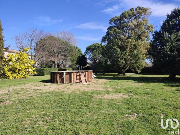 Maison 10 pièces de 450 m² à Beaucaire (30300)