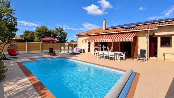 Maison
         5 pièces
        - 138 m² Exclusivité 655 000 € *