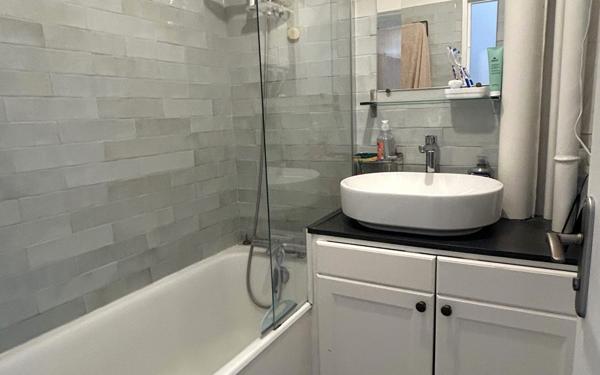 Appartement à vendre    3 pièces • 54,48 m2 Paris 13