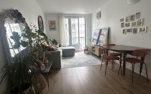 Appartement à vendre    3 pièces • 54,48 m2 Paris 13