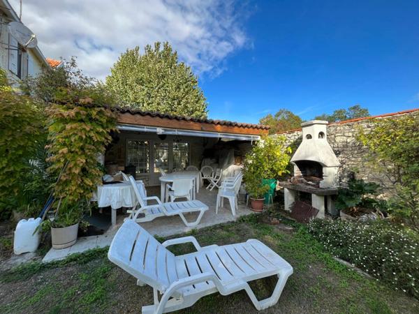 Maison à vendre    7 pièces •  Aytré