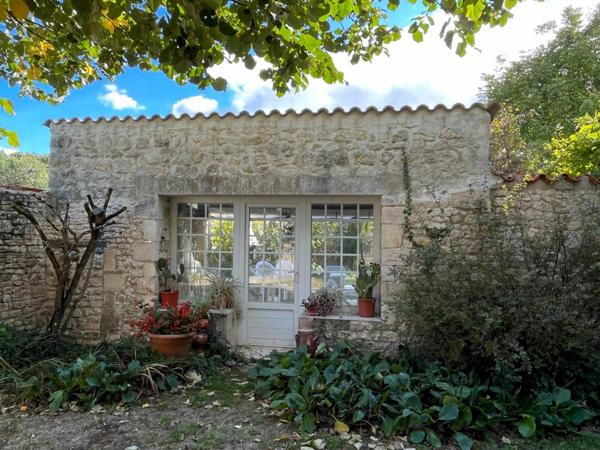 Maison à vendre    7 pièces •  Aytré