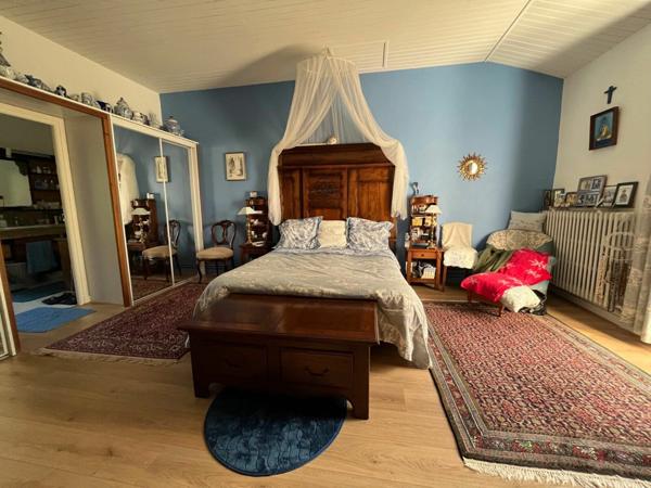 Maison à vendre    7 pièces •  Aytré