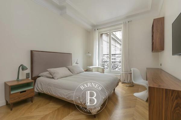Paris 8ème, Appartement 3 Chambres -  217 m² à vendre