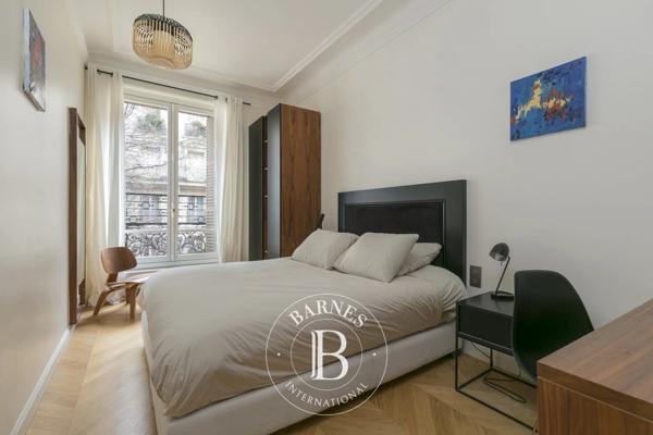 Paris 8ème, Appartement 3 Chambres -  217 m² à vendre
