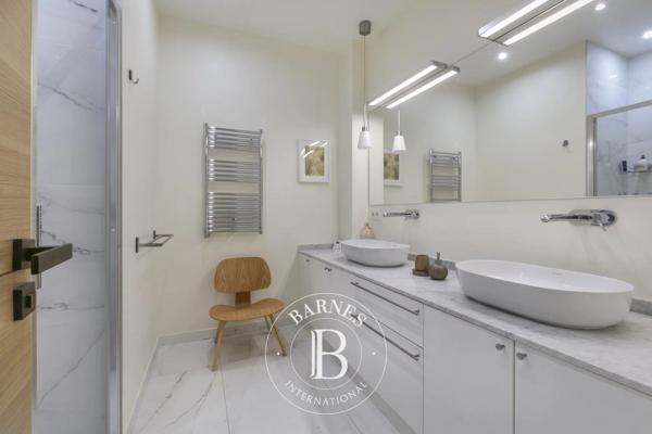Paris 8ème, Appartement 3 Chambres -  217 m² à vendre