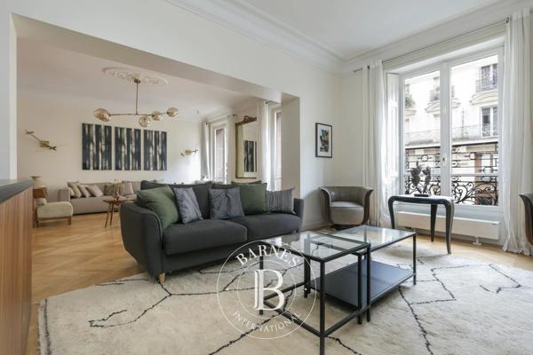 Paris 8ème, Appartement 3 Chambres -  217 m² à vendre
