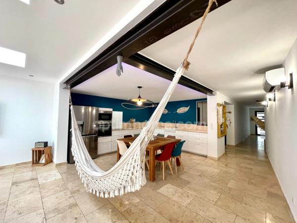 AIGUES-MORTES Maison 5 pièces 150 m² Emplacement d’exception