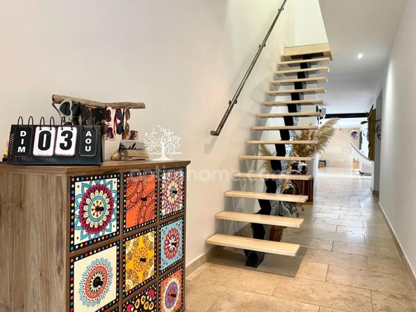 AIGUES-MORTES Maison 5 pièces 150 m² Emplacement d’exception