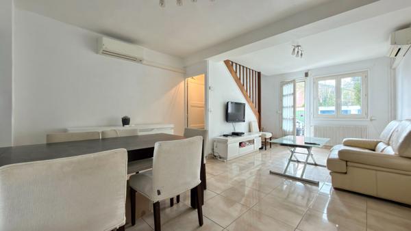 Maison Corbeil Essonnes 3 pièce(s) 74 m2