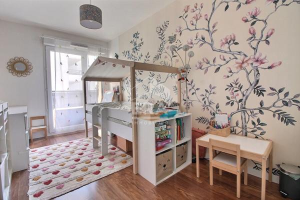 Appartement Saint Ouen Sur Seine 4 pièce(s) 86.43 m2