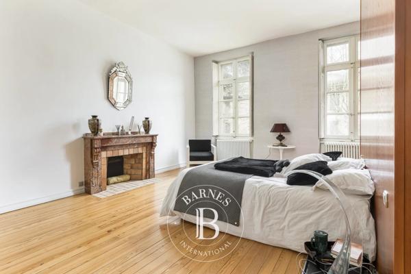 Mazamet, Hôtel particulier 6 Chambres -  331 m² à vendre
