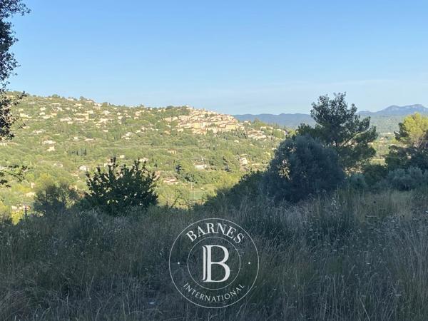 Fayence, Terrain constructible  8 654 m² à vendre