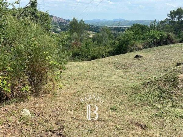 Fayence, Terrain constructible  8 654 m² à vendre