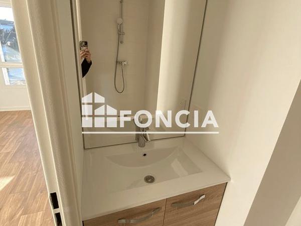 Location Appartement 4 pièces 88.42 m² - 31B RUE DE LA LATTE Roncq 59223