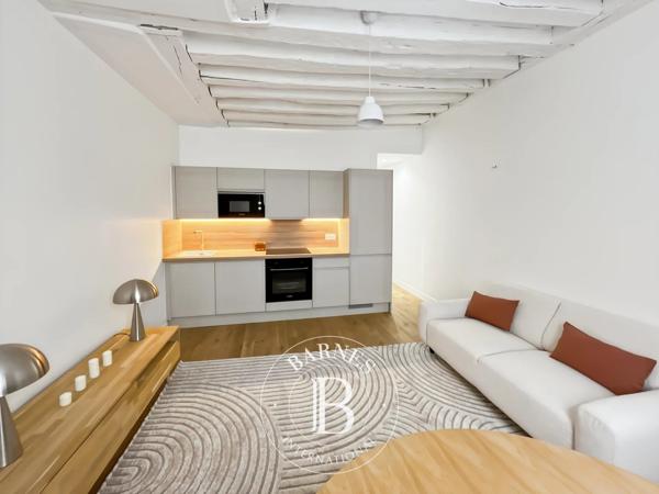 Paris 1er, Appartement 1 Chambre -  37 m² à vendre