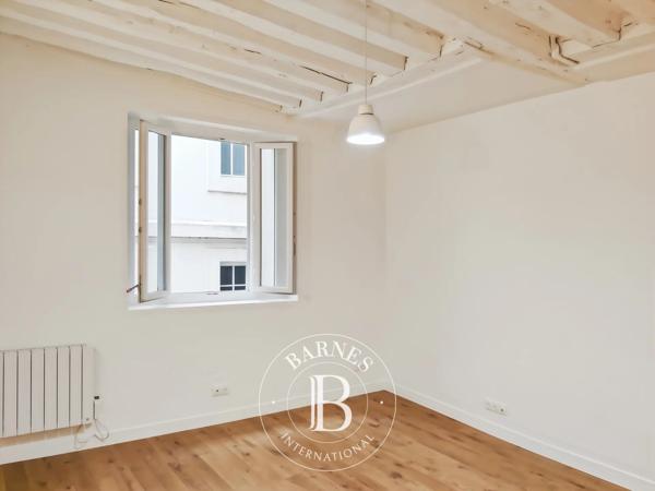 Paris 1er, Appartement 1 Chambre -  37 m² à vendre