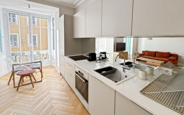Appartement à louer    1 pièce • 32,11 m2 Nice